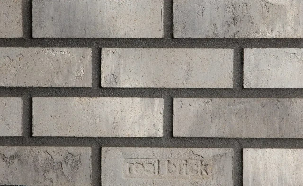 дымчатый Real Brick